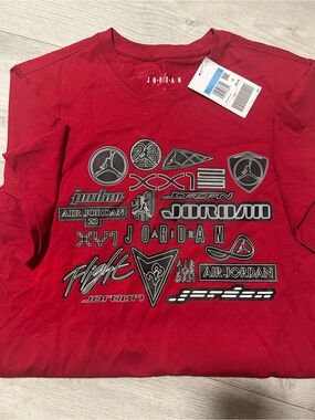 Active USA Red Men’s Crewneck Sweater